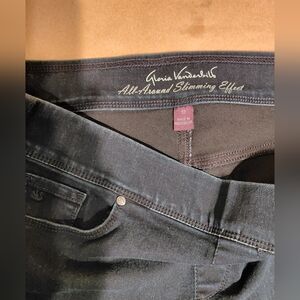 Gloria Vanderbilt All Around Slimming Effect Size 12